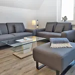 Haus Muehlentrift Doese 库克斯港