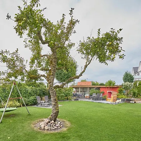 Haus Muehlentrift Doese Куксхафен