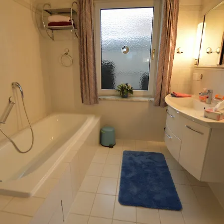 Haus Muehlentrift Doese Куксхафен