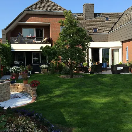 Апартаменты Haus Muehlentrift Doese Куксхафен